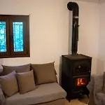 Elpida's Retreat, Pelion Tsagkarada