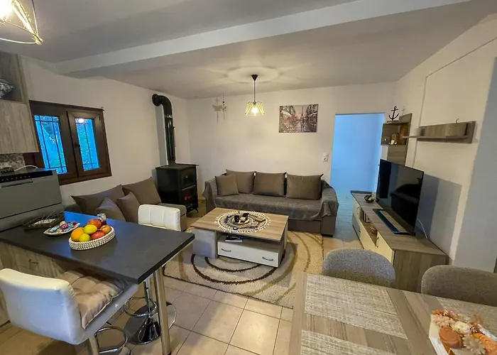 Elpida's Retreat, Pelion