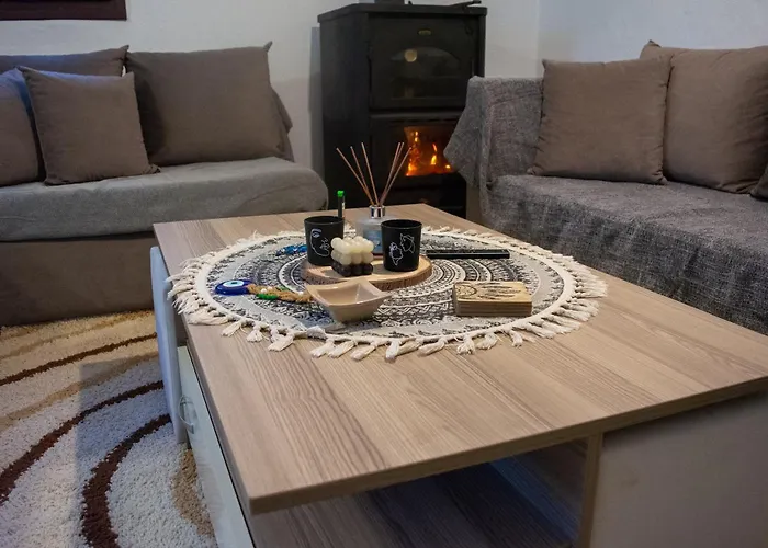 Elpida's Retreat, Pelion