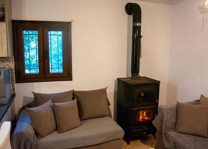 Elpida's Retreat, Pelion Tsagkarada